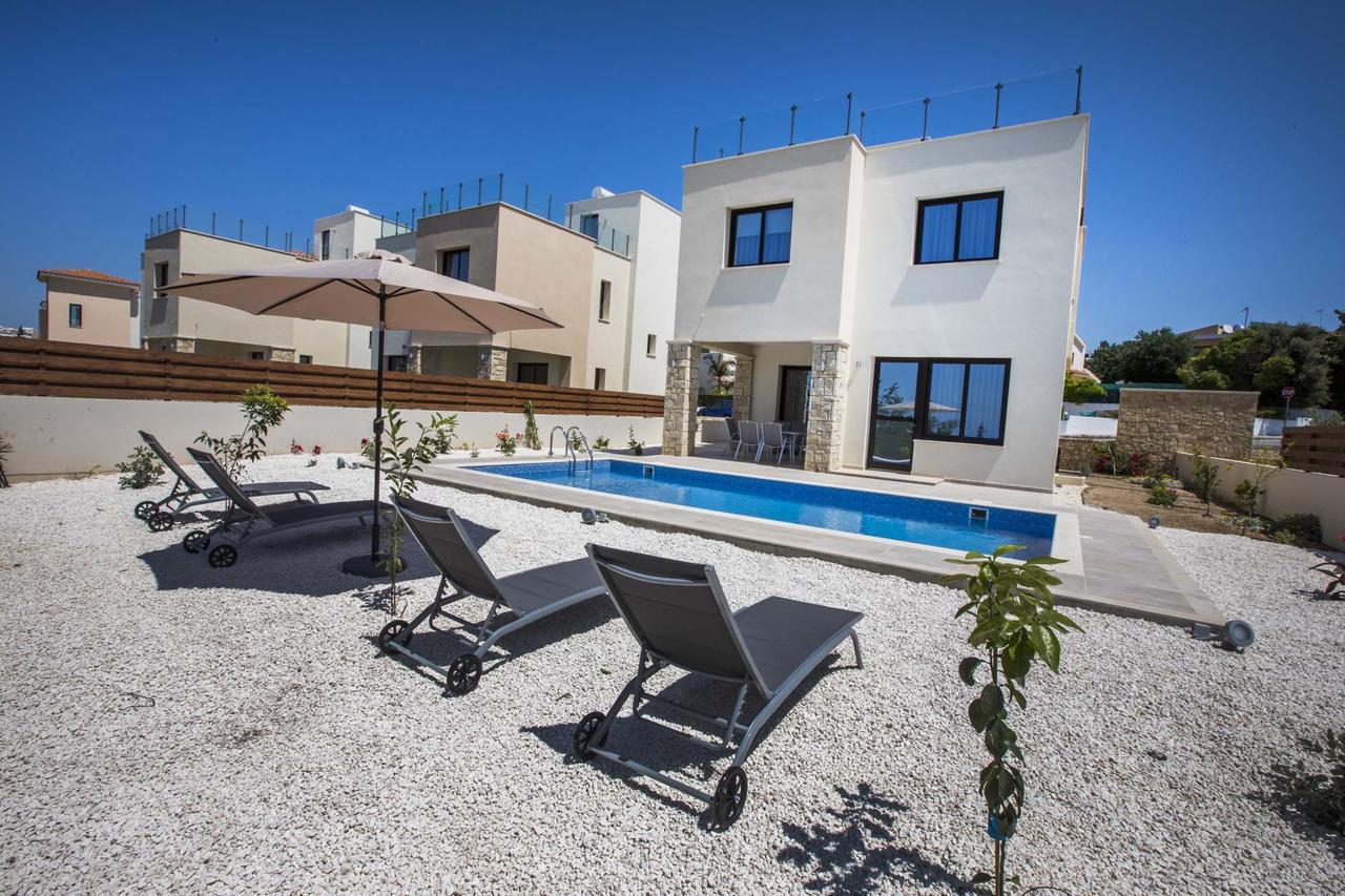 Olivia Villa 63 Paphos Exterior photo