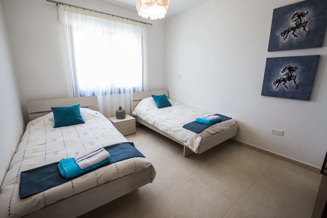 Olivia Villa 63 Paphos Exterior photo